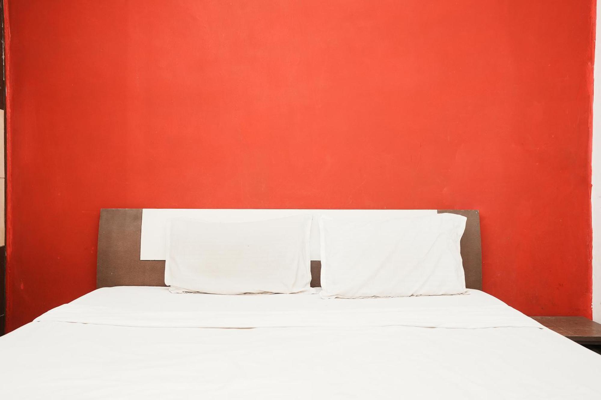 โฮเต็ล ซันไรส์ มูน Hotel นิวเดลี ภายนอก รูปภาพ