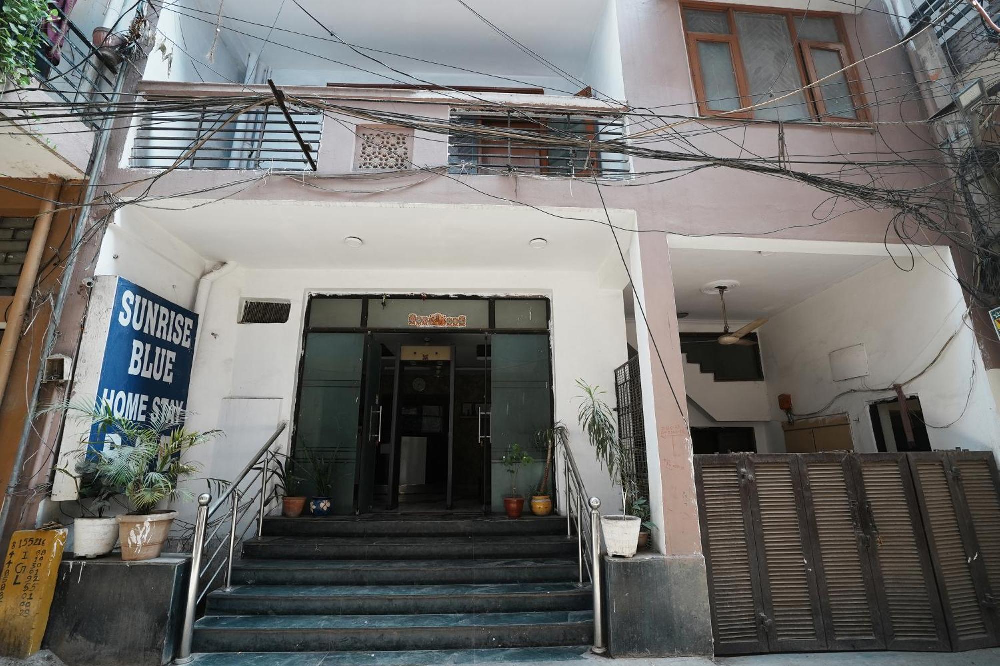 โฮเต็ล ซันไรส์ มูน Hotel นิวเดลี ภายนอก รูปภาพ